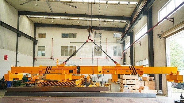 伸缩梁中厚钢板吊具