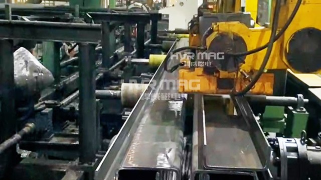 悍威电永磁铁服务武钢江北 提升槽钢码垛效率